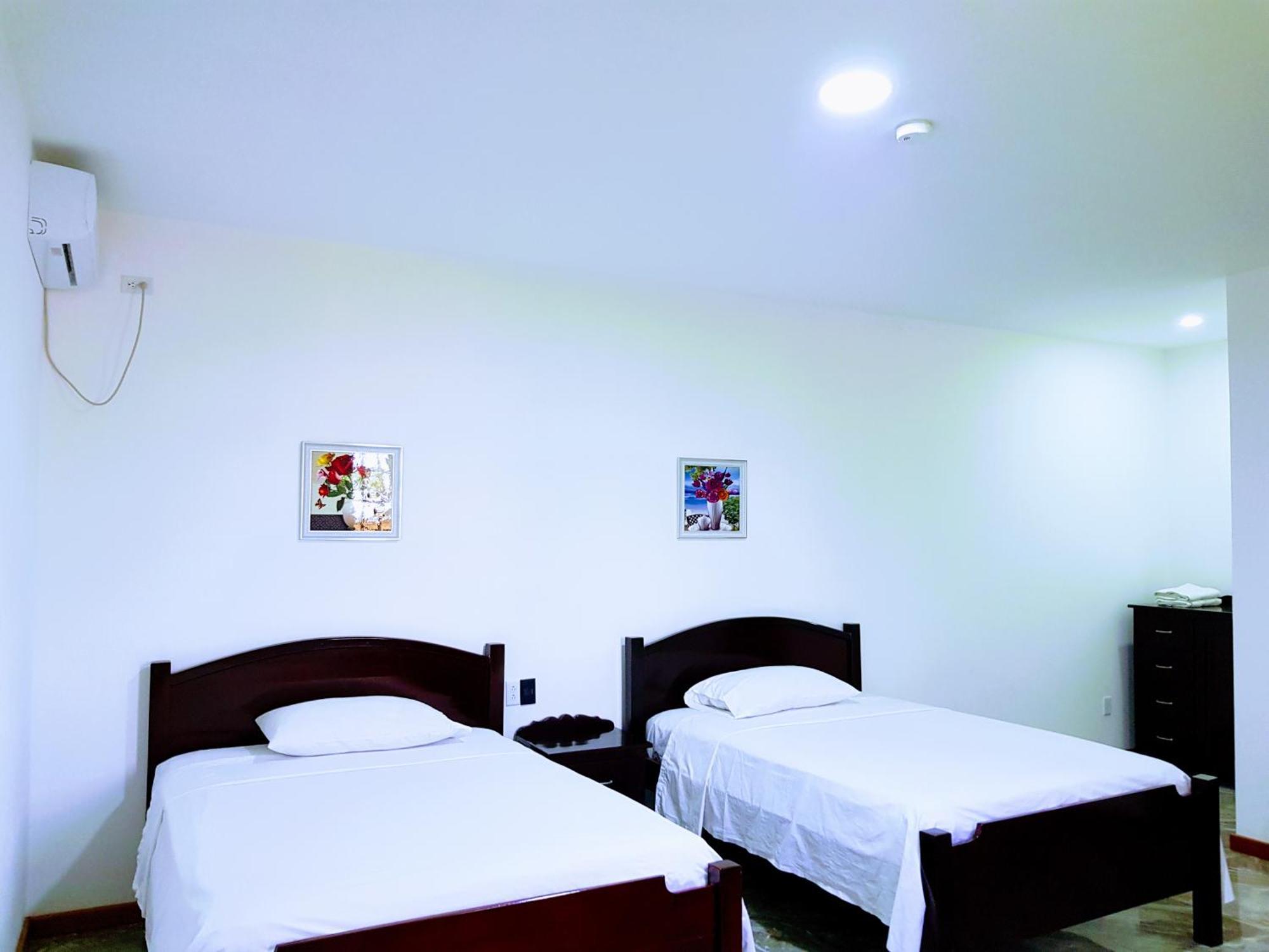 Day And Night Hotel Μπελμοπάν Εξωτερικό φωτογραφία